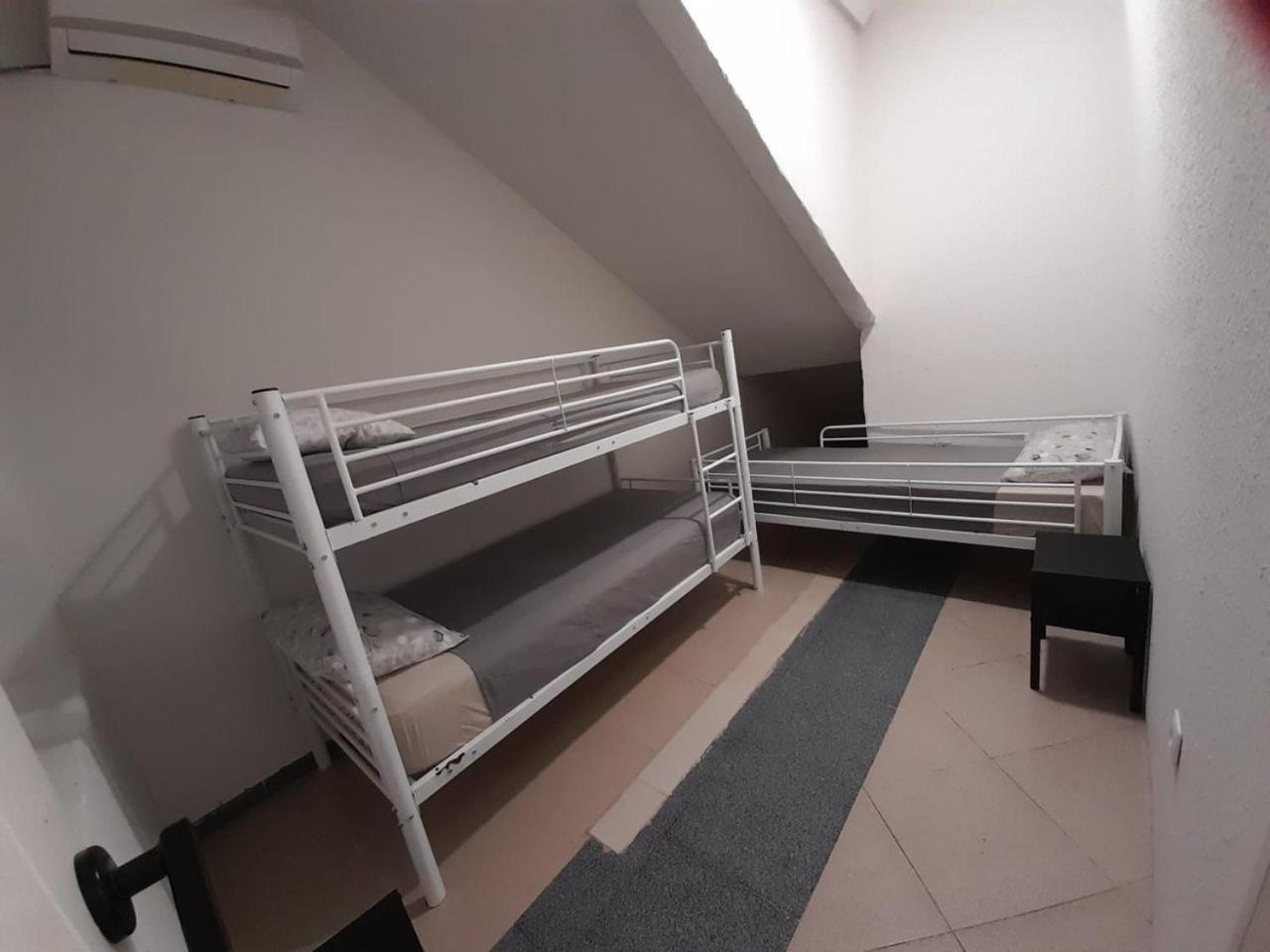 מלון מדריד Parsa Residencial House מראה חיצוני תמונה