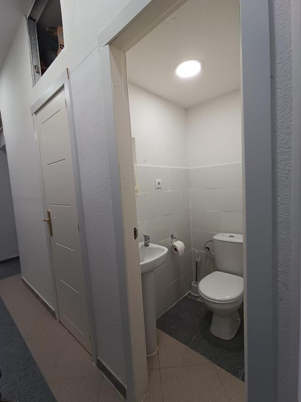 מלון מדריד Parsa Residencial House מראה חיצוני תמונה