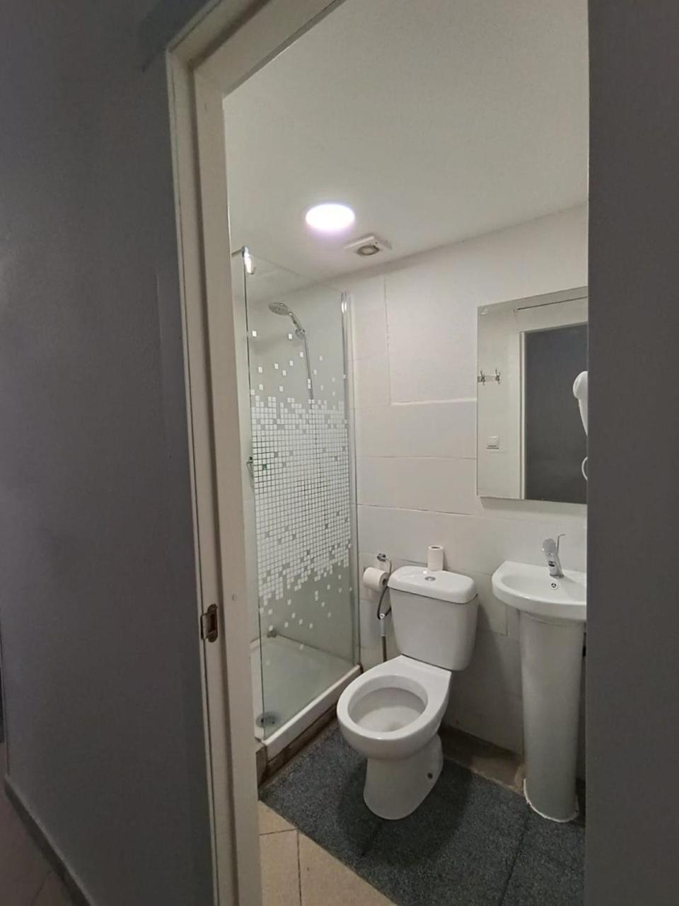 מלון מדריד Parsa Residencial House מראה חיצוני תמונה